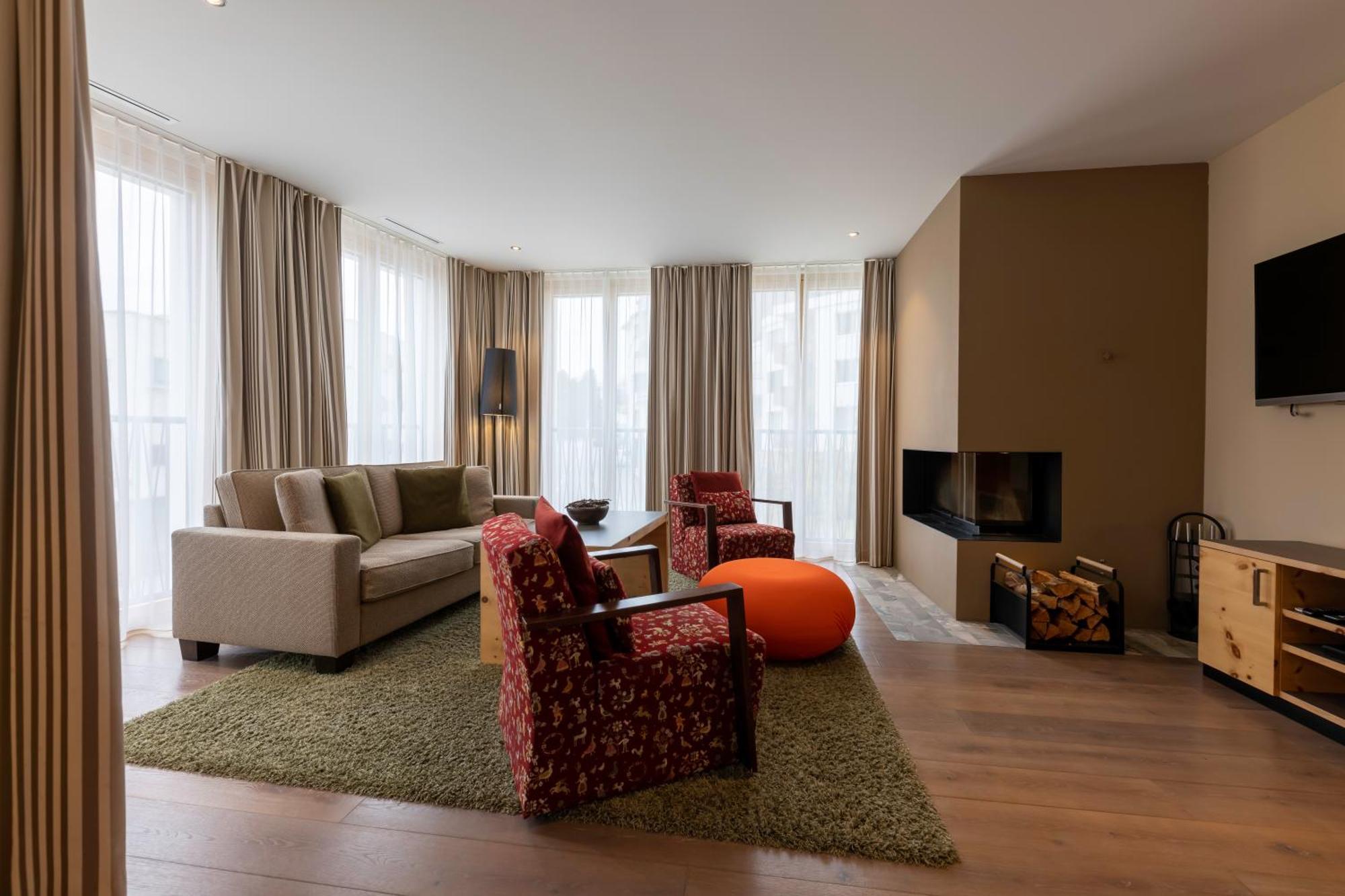 Sporthotel Понтрезина Экстерьер фото